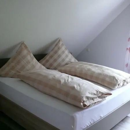 Ferienwohnung Nitschke 2 Roßtal